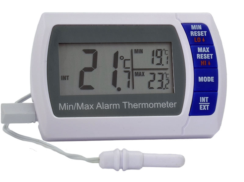 INTERNAL-EXTERNAL Min/Max Memory Digital Thermometer